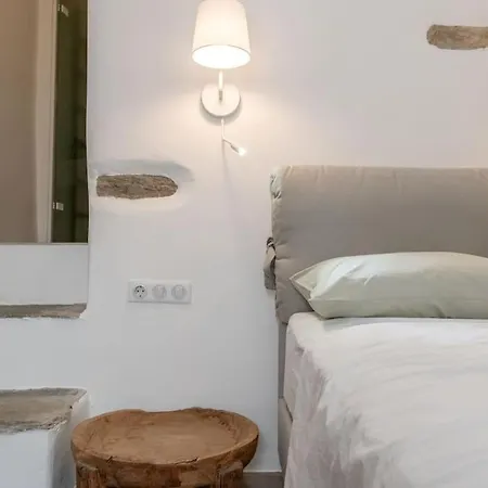 Cycladic House In The Heart Of * Τήνος
