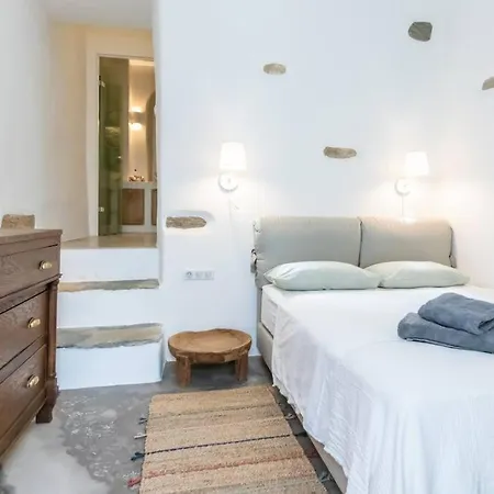 Cycladic House In The Heart Of * Tínos