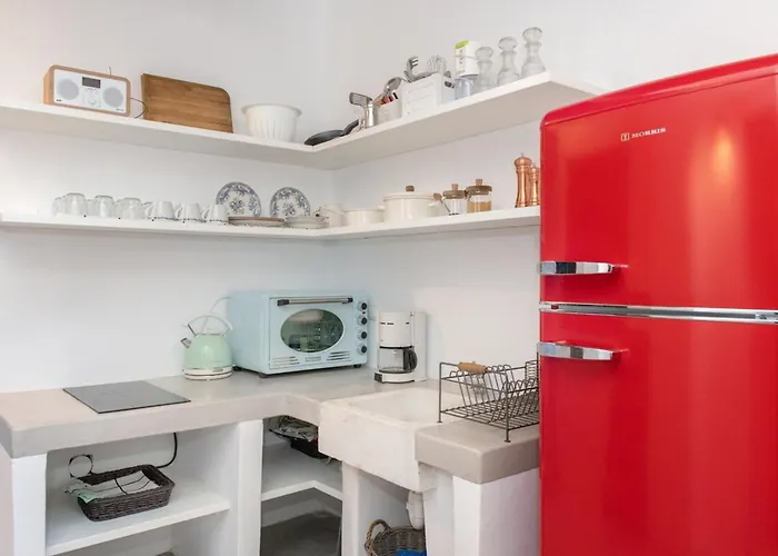 Cycladic House In The Heart Of Tínos